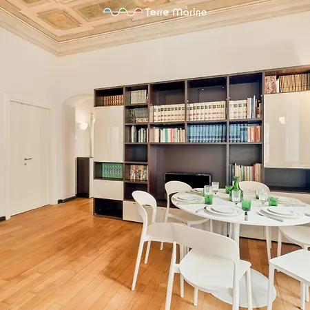Corte House, Terre Marine